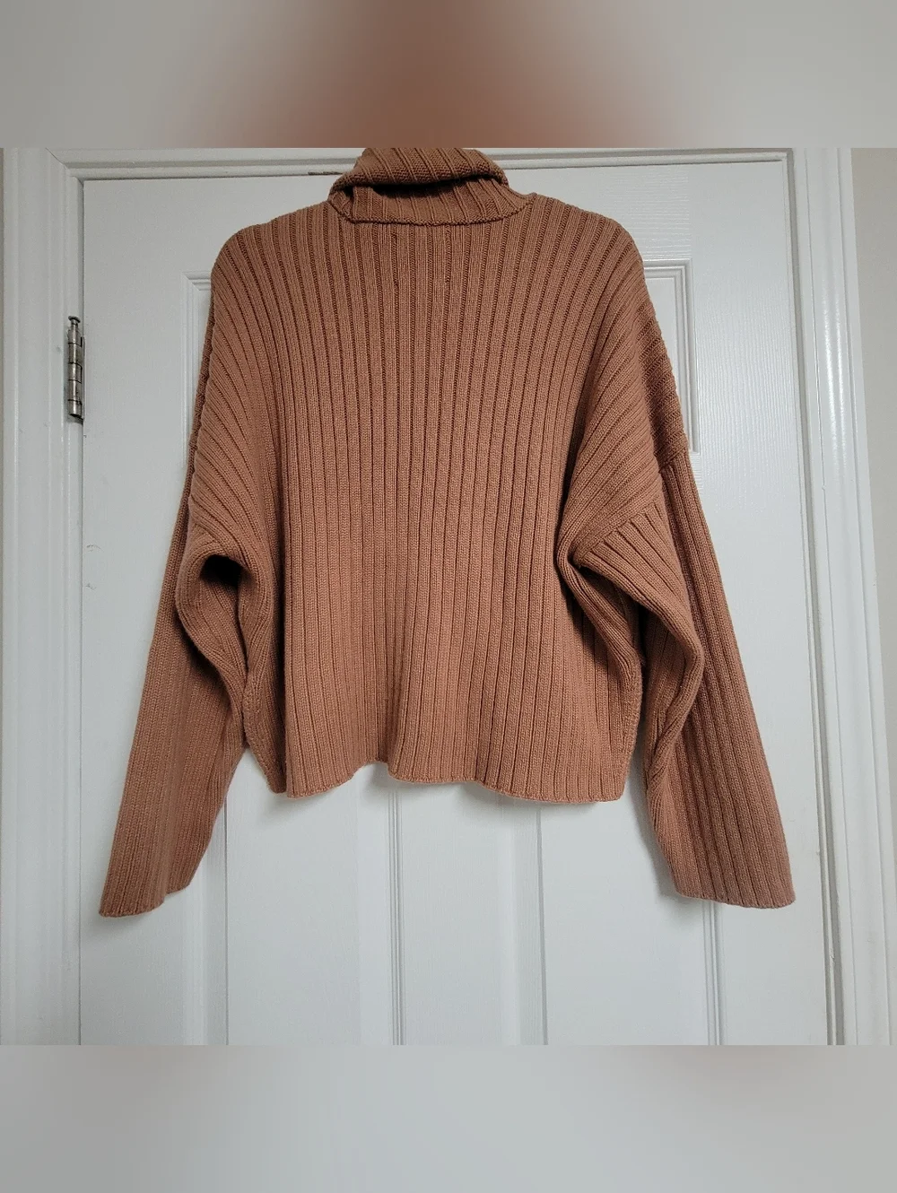 Abercrombie & Fitch Nwt Avery Turtleneck Sweater Size Small.